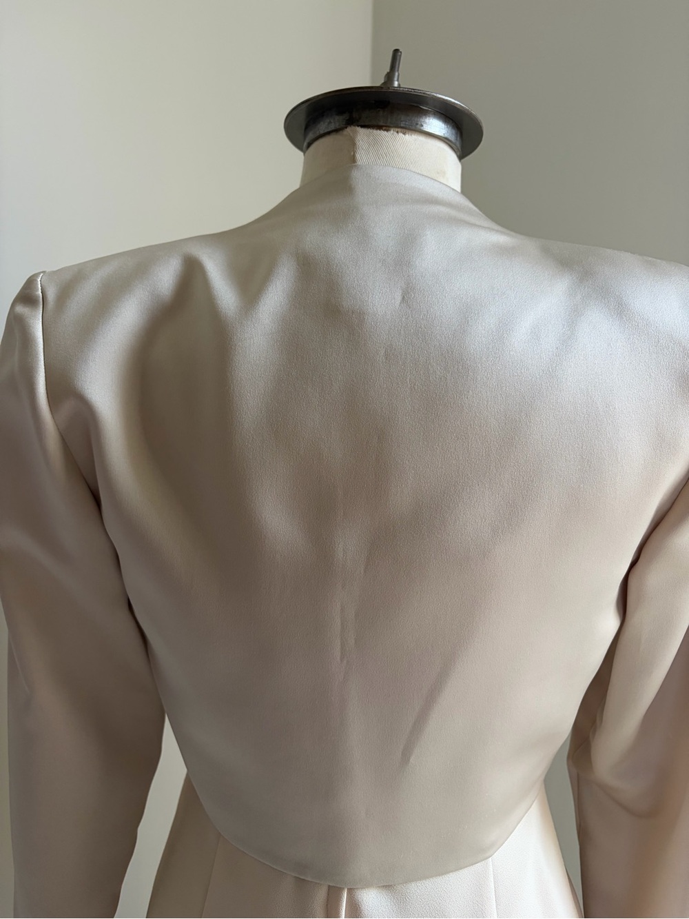 Algo Canada Champagne Satin Trim Dress & Matching Blazer Bolero Jacket Set SIZE6 - Picture 13 of 17
